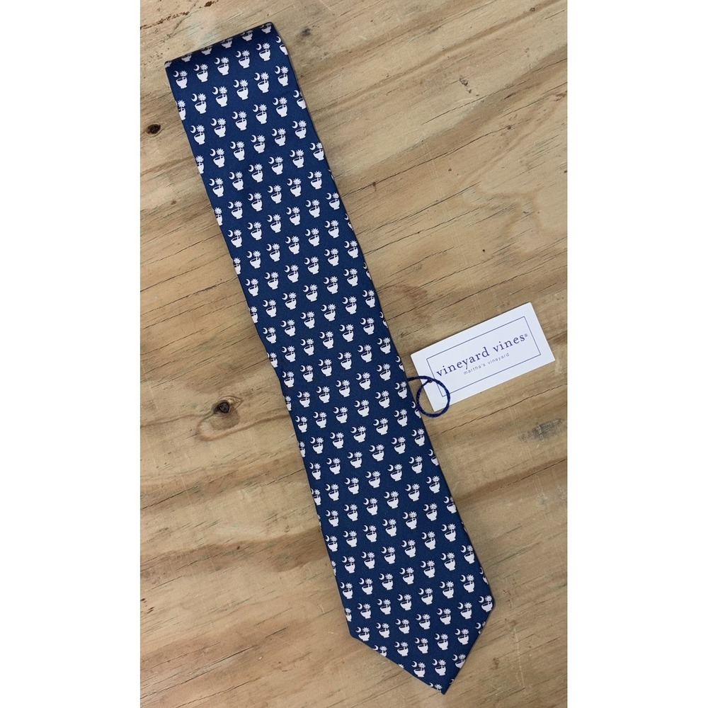Vineyard Vines Tie Palmetto Tree Crescent Moon South Carolina College Pharmacy